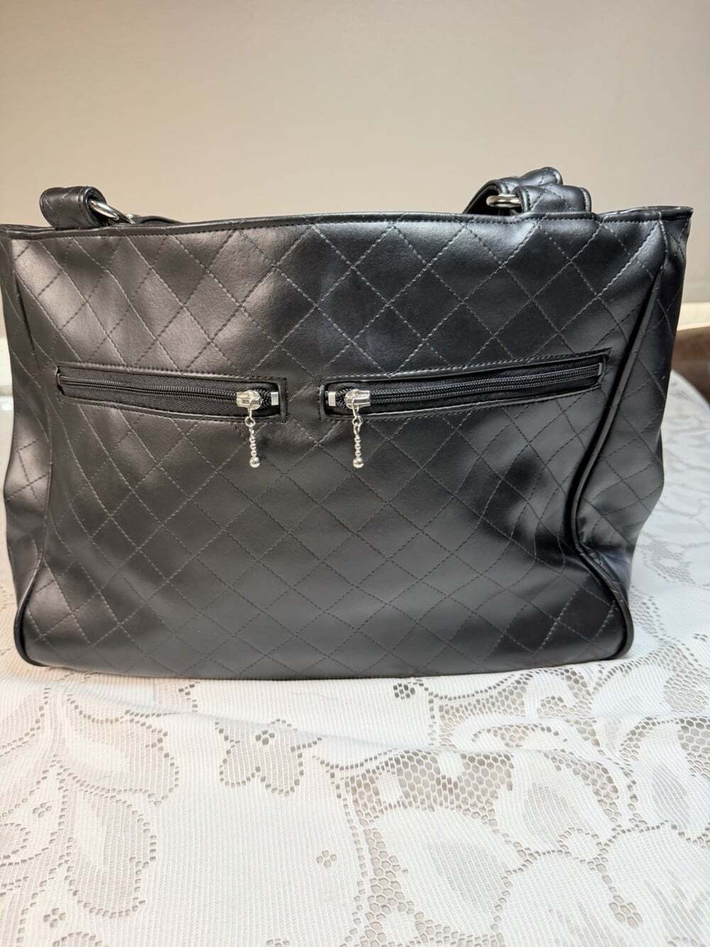 IPPOS International Black Quilted Shoulder Bag Tote Equestrian Utility Bag